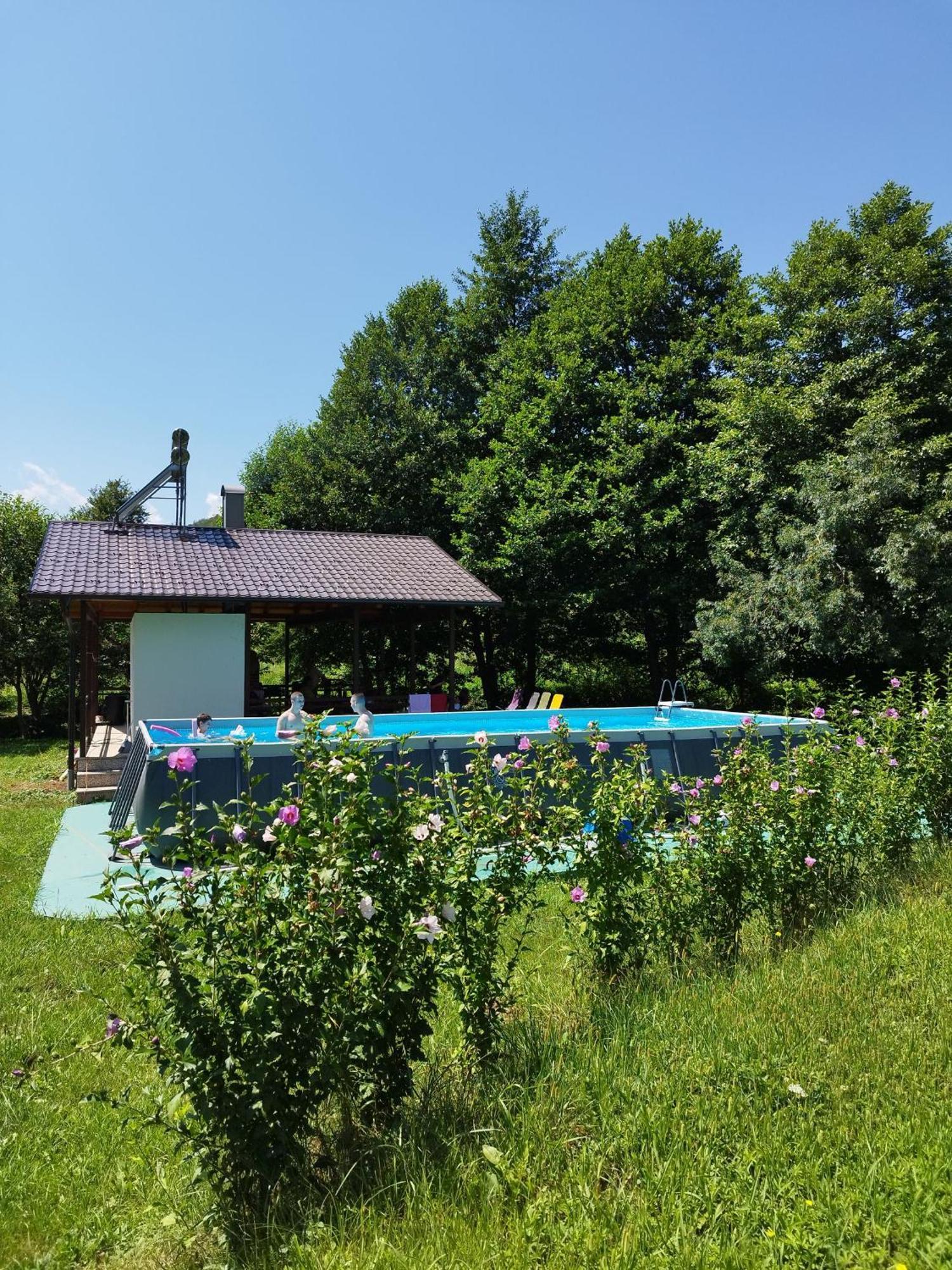 Kuca U Sumi - Forest House Near National Park Una - Air Spa Lohovo Bihać Exterior foto